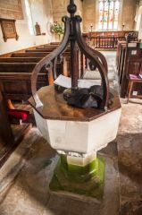 The plain medieval font