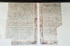 Biblical text painting in the chancel