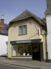 A thatched barber shop (c) Neil Owen