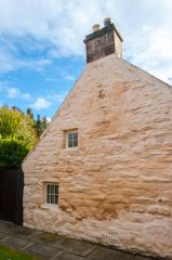 Souter Johnnie's Cottage, The gable end of the cottage