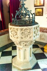 South Molton, St Mary Magdalene Church, The ornate 15th century font
