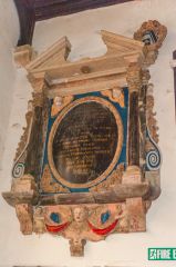 South Molton, St Mary Magdalene Church, 1692 gilded wall monument