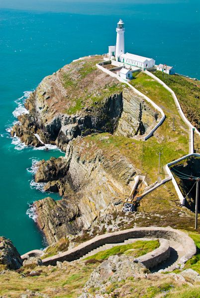 South Stack Lighthouse, Anglesey | History & Photos