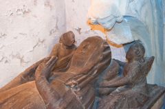 Joan Achard wooden effigy