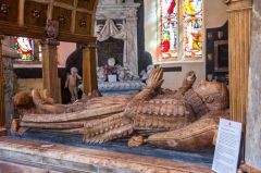 Sir Rowland Berkeley effigy