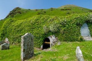 St Columba's Chapel, Holy Well, & Footprints