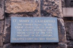 Information plaque on the Guildhall exterior