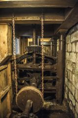 The mill wheel drive train