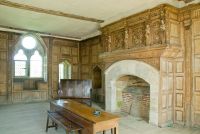 Stokesay Castle, Solar