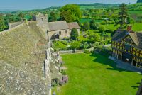 Stokesay Castle, Castle grounds