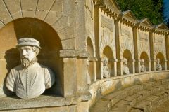 Stowe Landscape Gardens, The Temple of British Worthies