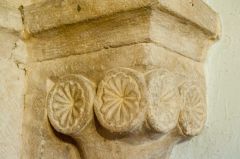 Crossing arch carved capital