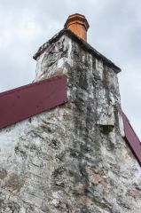 A closer look at the chimney