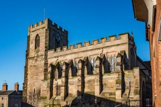 Warwick, East Gate and St James Chapel