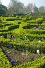 Formal clipped hedges