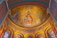 The apse ceiling
