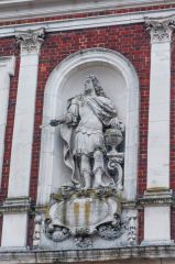 Prince George of Denmark statue