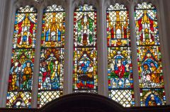 York, St Michael-le-Belfry, Gilbert Becket stained glass
