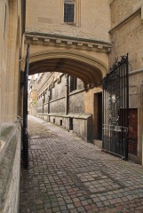 Logic Lane, Oxford