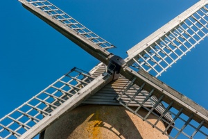 The wooden sails