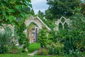 Mock 'ruins' decorate the grounds