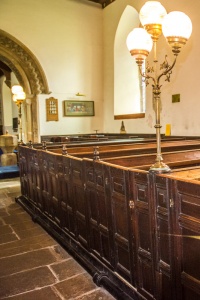 17th century box pews