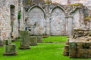 Culross Abbey ruins