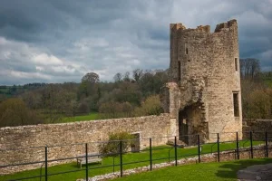 Outer wall and mural tower