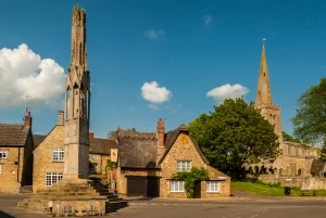 Another view of the Geddington Eleanor cross