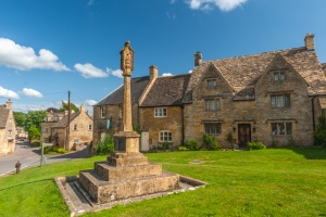 Guiting Power village green and cross