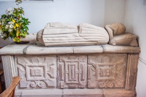 Elizabethan tomb, south chancel