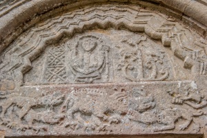 The tympanum and lintel carvings
