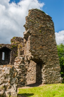 Eastern facade and archway