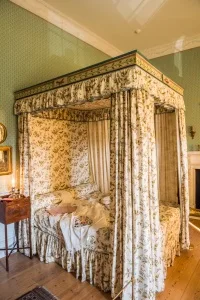 The Lady's Bedroom