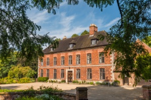 The Jacobean house