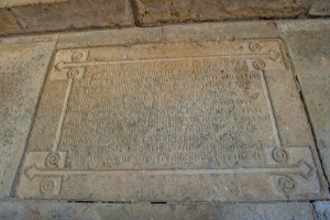 Margaret Beauchamp grave slab, 1710