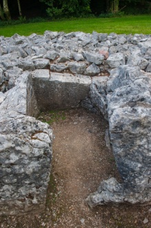 A side chamber