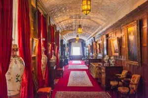 The Jacobean long gallery corridor