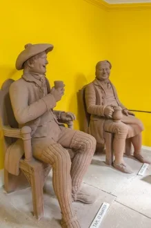 Tam O' Shanter and Souter Johnnie figures in the garden