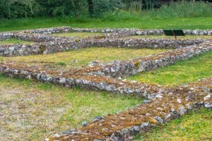 2nd century townhouse foundations