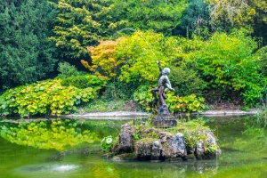 A fountain the koi pond
