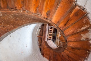 The amazing cantilevered staircase