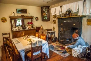 The 1910 cottage interior