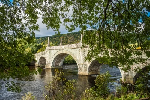 The bridge from the east bank