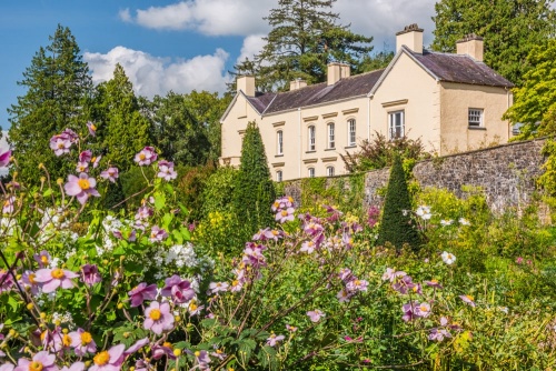 Aberglasney Gardens