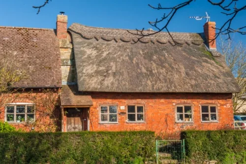 Fernlea, Beckford Road