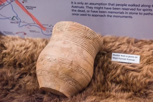 A pottery beaker from West Kennet Avenue