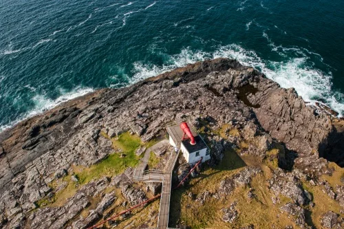 Looking down on the foghorn
