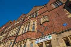 Grade II listed building on High Street, 1890