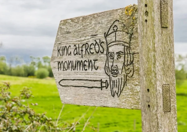 Footpath signpost to Athelney Abbey